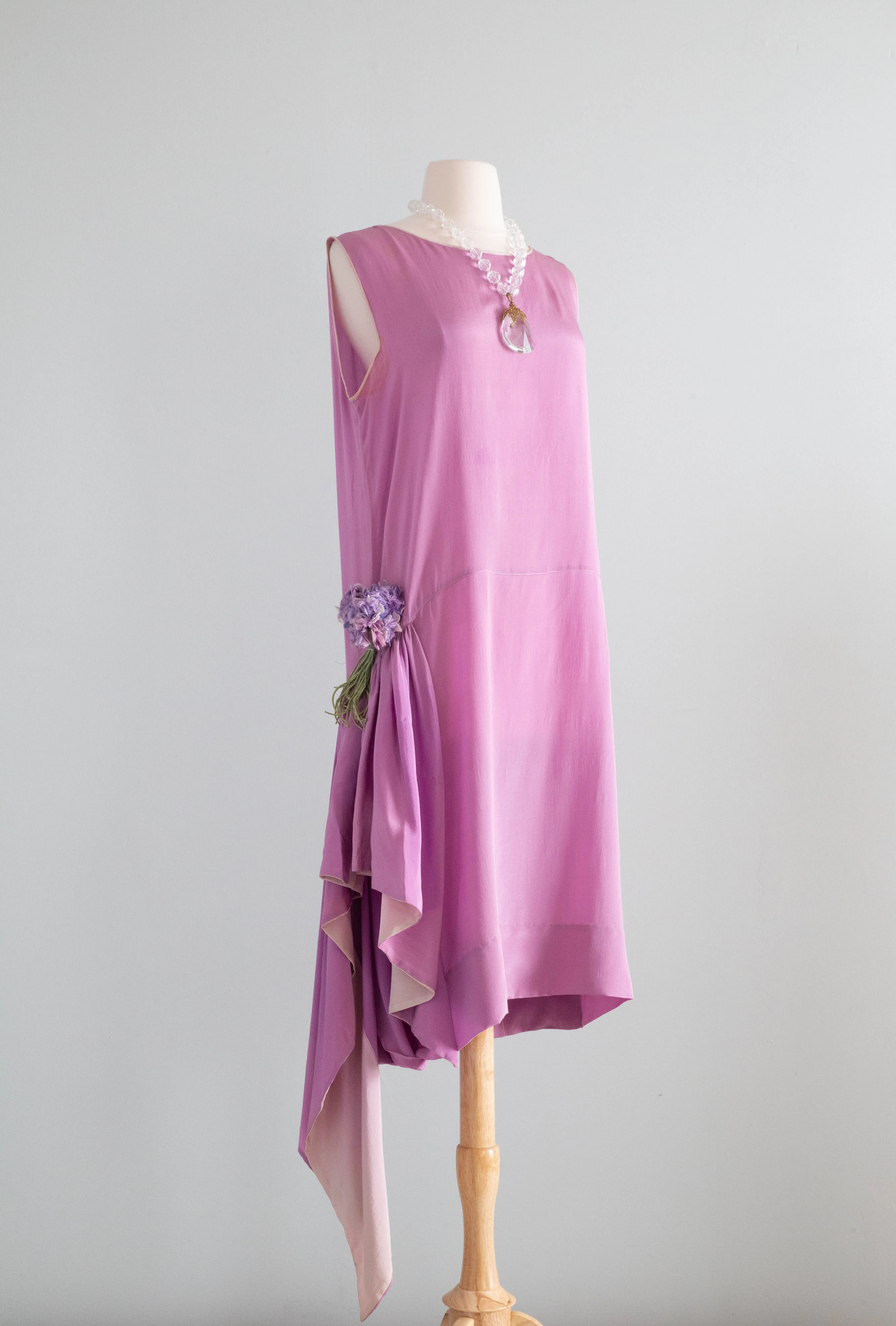 Ethereal 1920's Lavender Silk Flapper Dress With Hip Swag / Medium