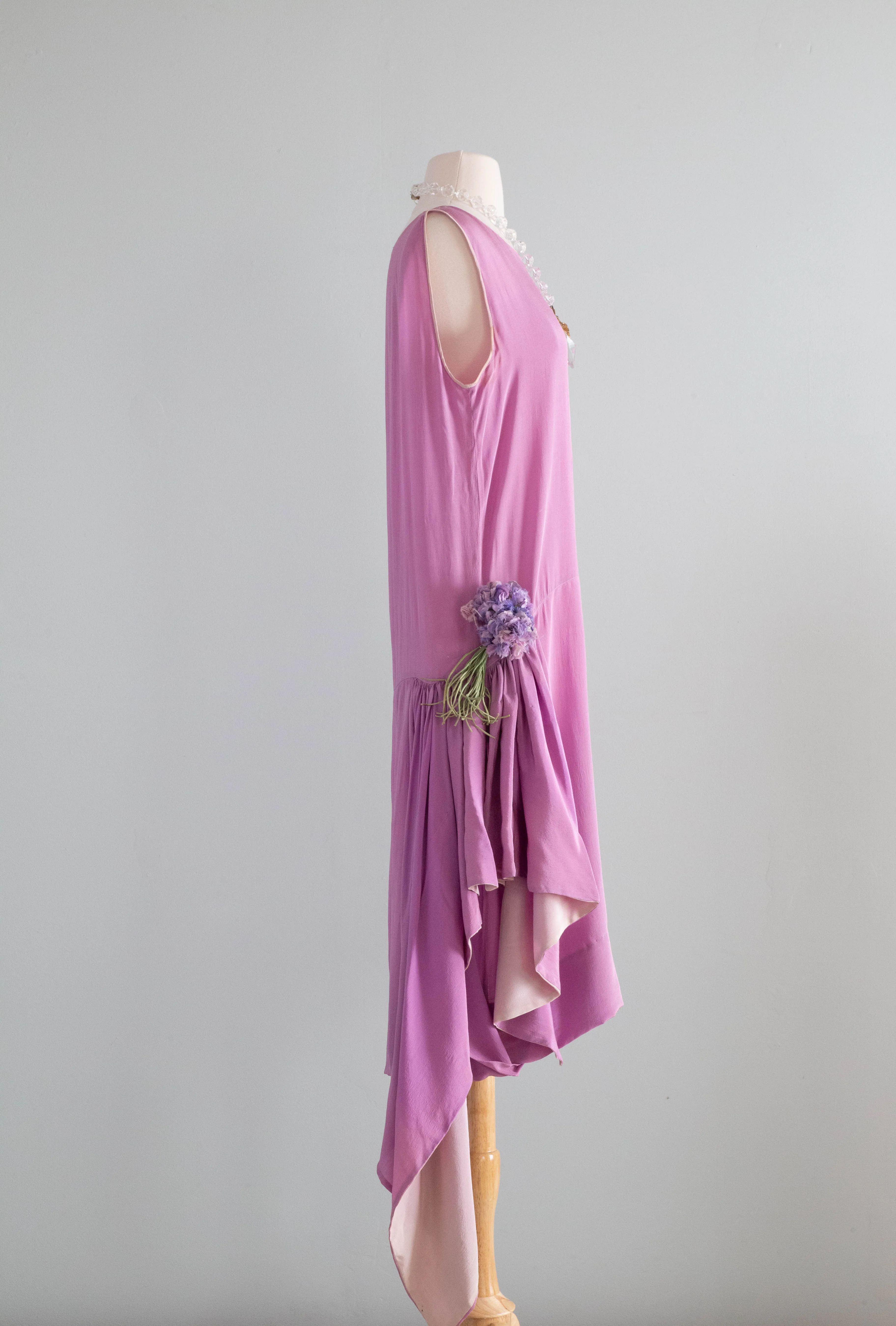 Ethereal 1920's Lavender Silk Flapper Dress With Hip Swag / Medium