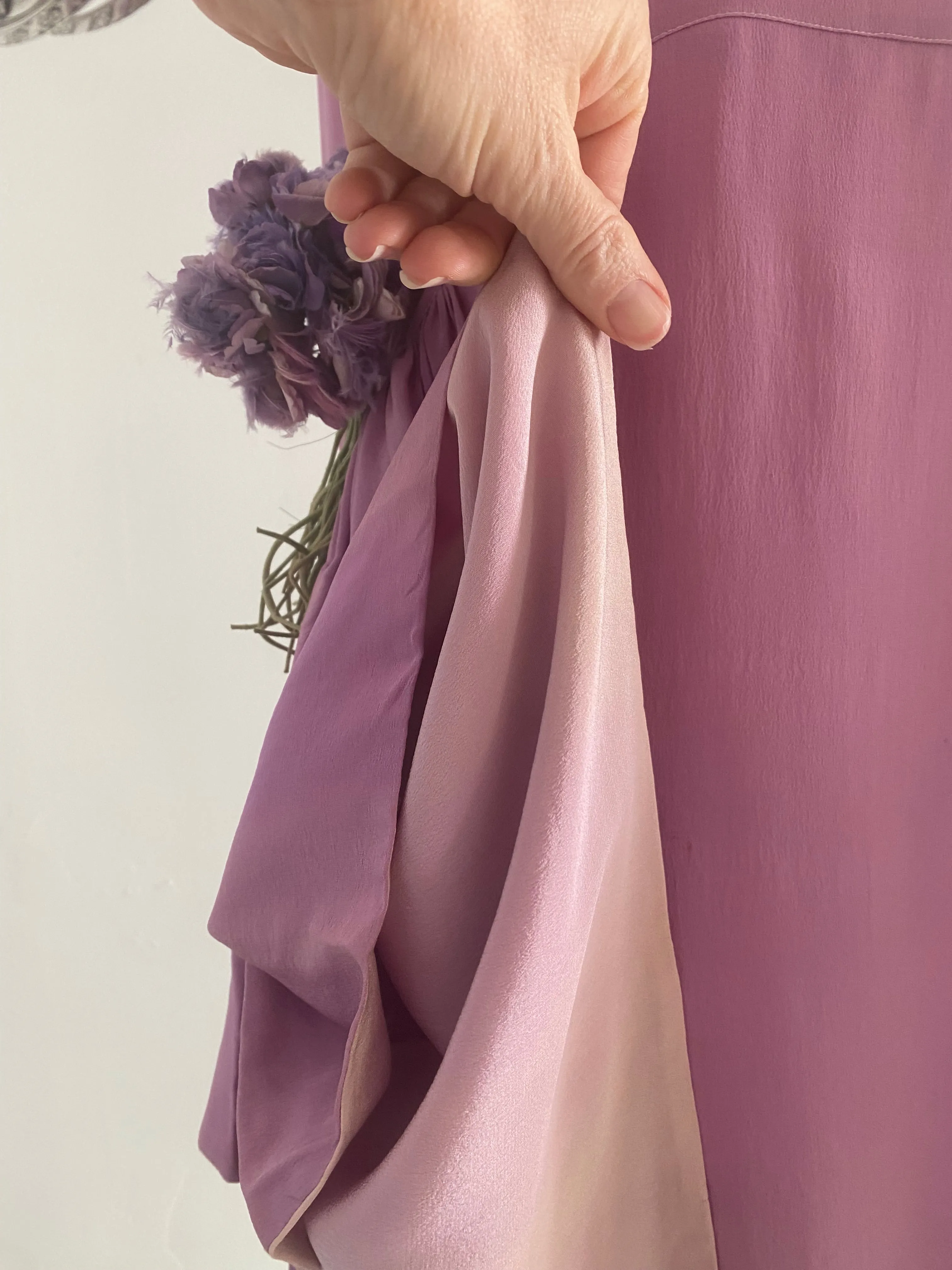 Ethereal 1920's Lavender Silk Flapper Dress With Hip Swag / Medium