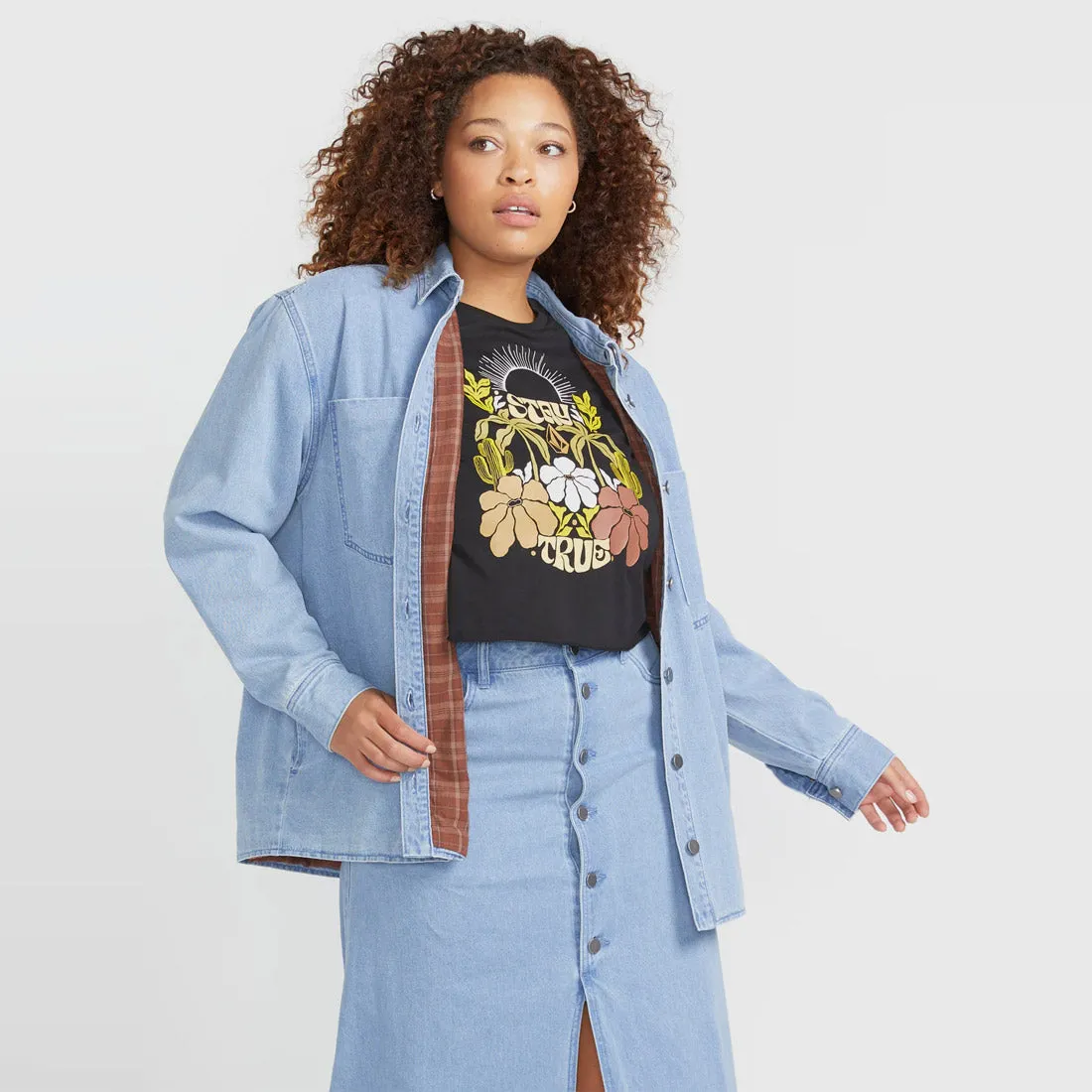 VOLCOM Women's Chill Trap Shacket - China Blue